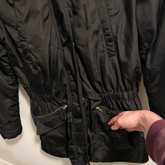 ONLY black winter jacket. Size medium - Picture 2 of 8